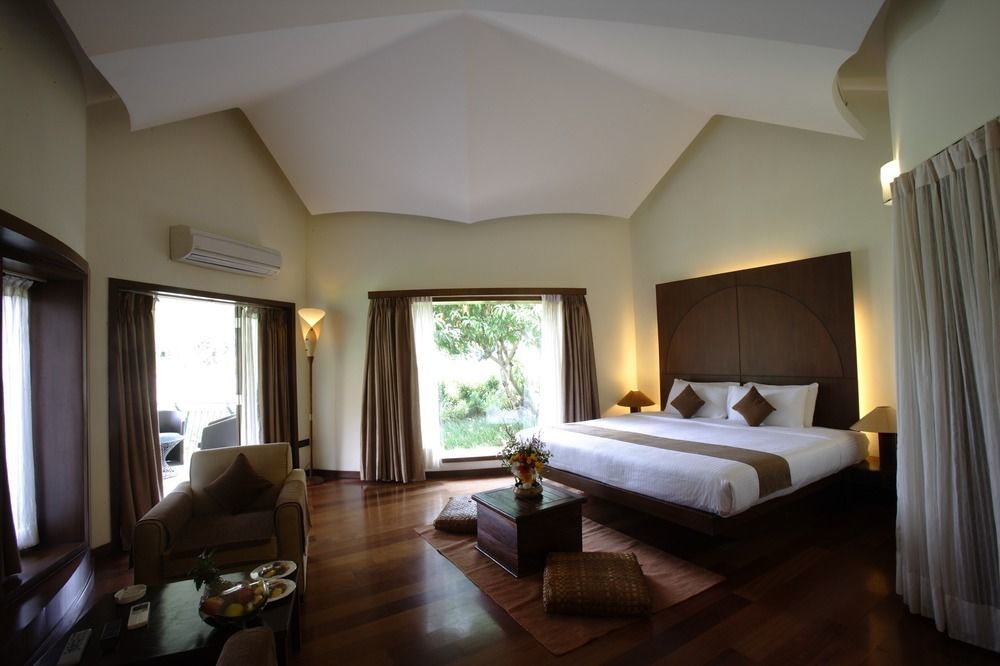 Silent Shores Resort & Spa Mysore Εξωτερικό φωτογραφία